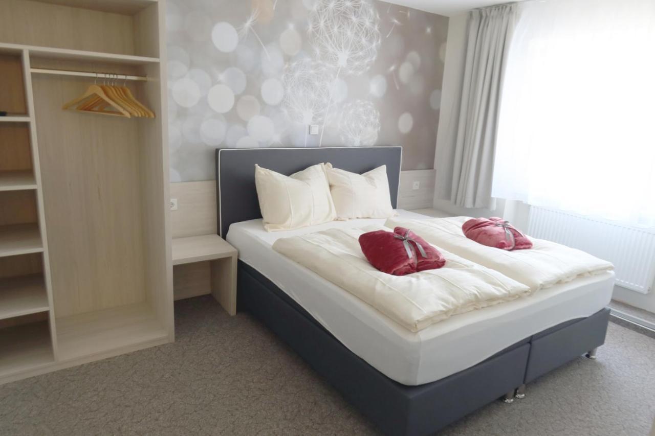 Waldmohr Hotel Waldoza מראה חיצוני תמונה