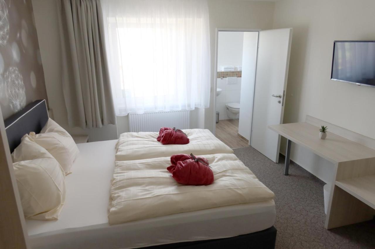 Waldmohr Hotel Waldoza מראה חיצוני תמונה
